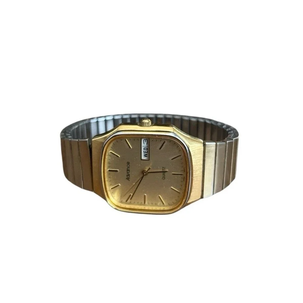 Vintage Armitron Men's Gold Tone Wristwatch Quartz Day/Date New Battery